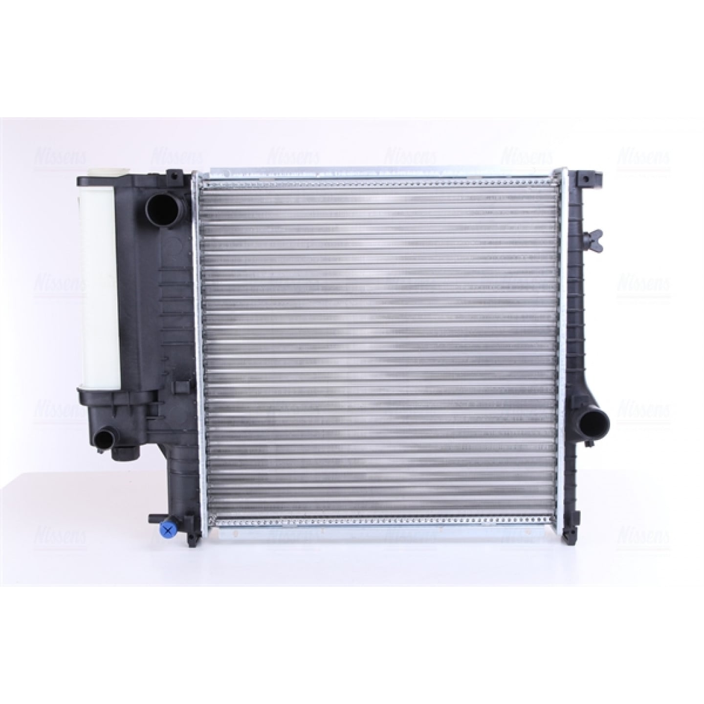 BMW E36 Radiator – Nissens 60623 – 6-Cylinder Manual – 323i | 325i | 328i