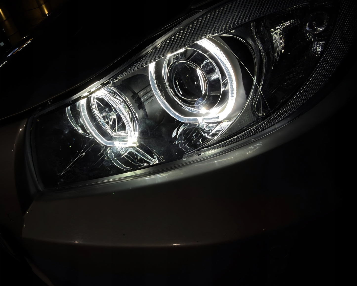 BMW E90 E91 Headlights Black LED Angel Eyes Front Lights 2005-2011 | Sedan Touring