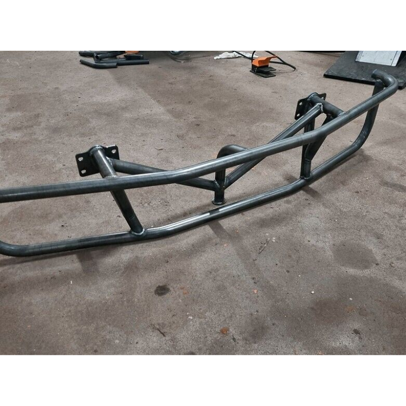 BMW E36 SE Front Bash Bar + Jack Point
