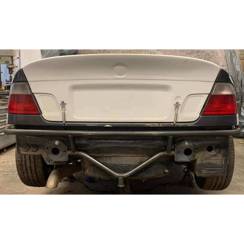 BMW E46 Rear Bash Bar + Jack Point