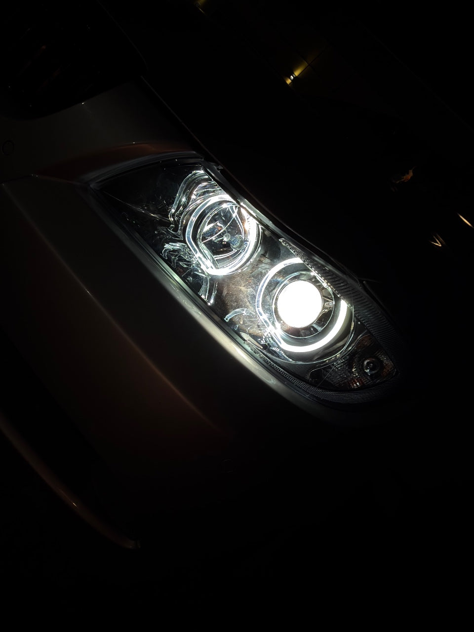 BMW E90 E91 Headlights Black LED Angel Eyes Front Lights 2005-2011 | Sedan Touring